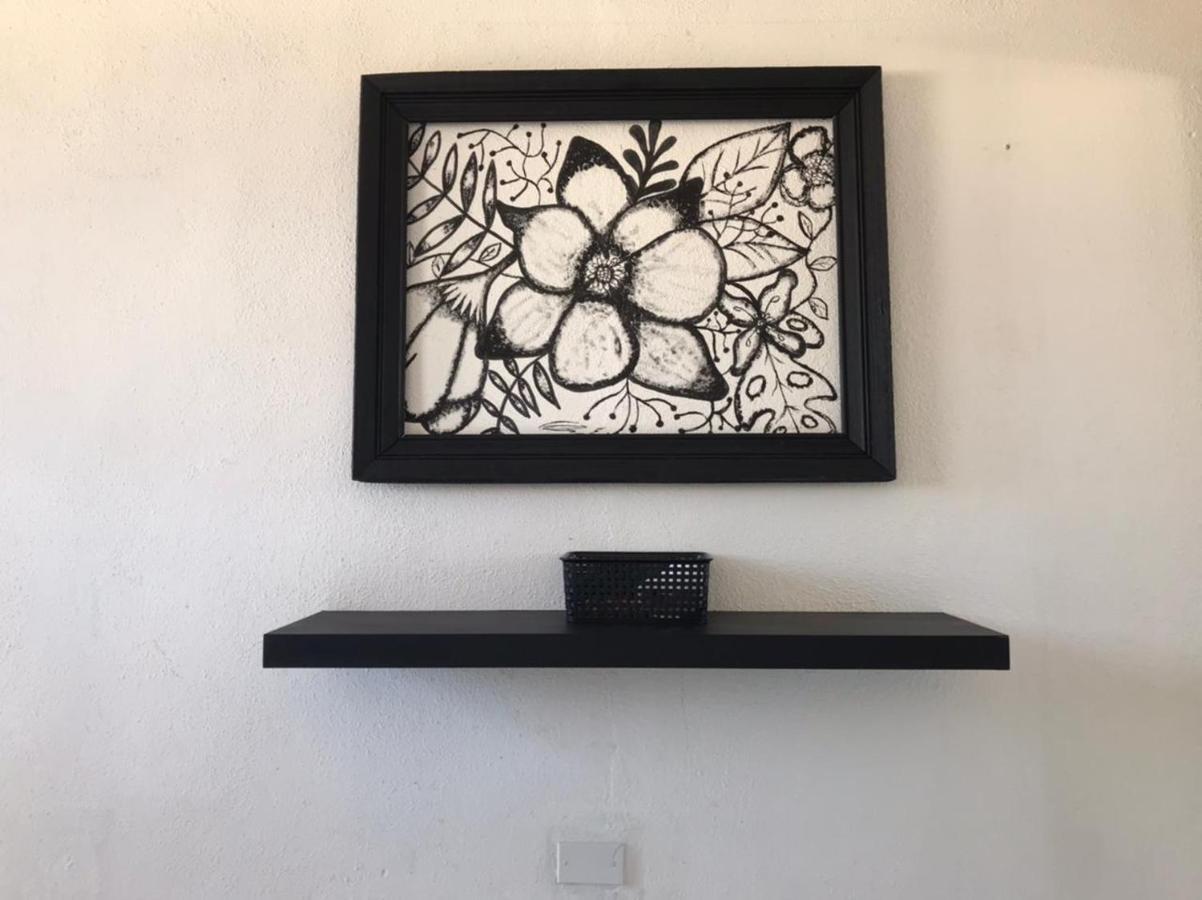 Apartmán The Next Door Black And White Studio In Cabo Cabo San Lucas Exteriér fotografie