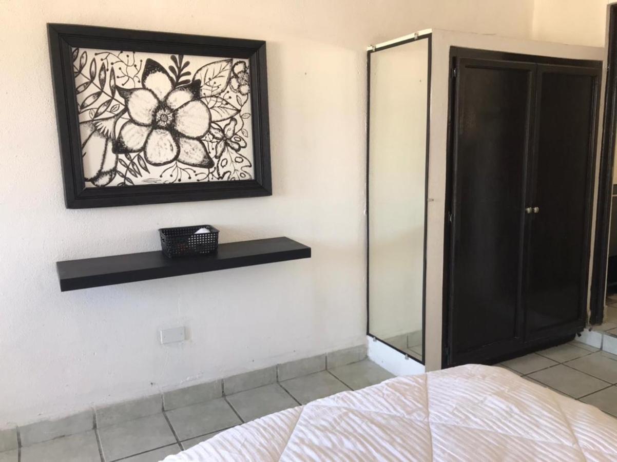 Apartmán The Next Door Black And White Studio In Cabo Cabo San Lucas Exteriér fotografie